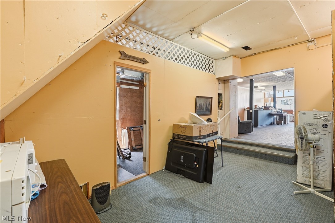31 & 33 S Front Street Property Photo 8