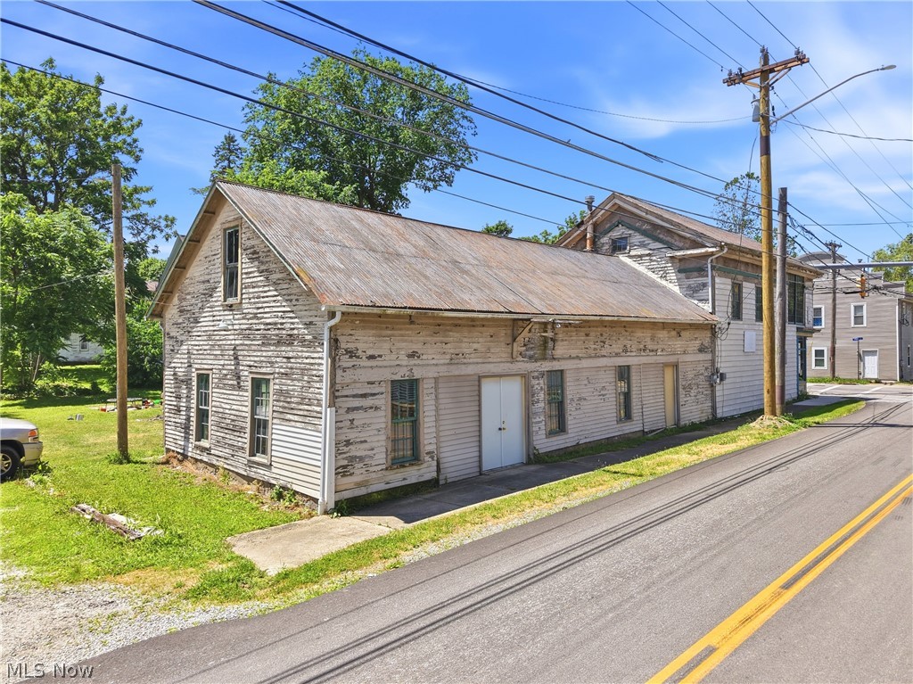 31 & 33 S Front Street Property Photo 31