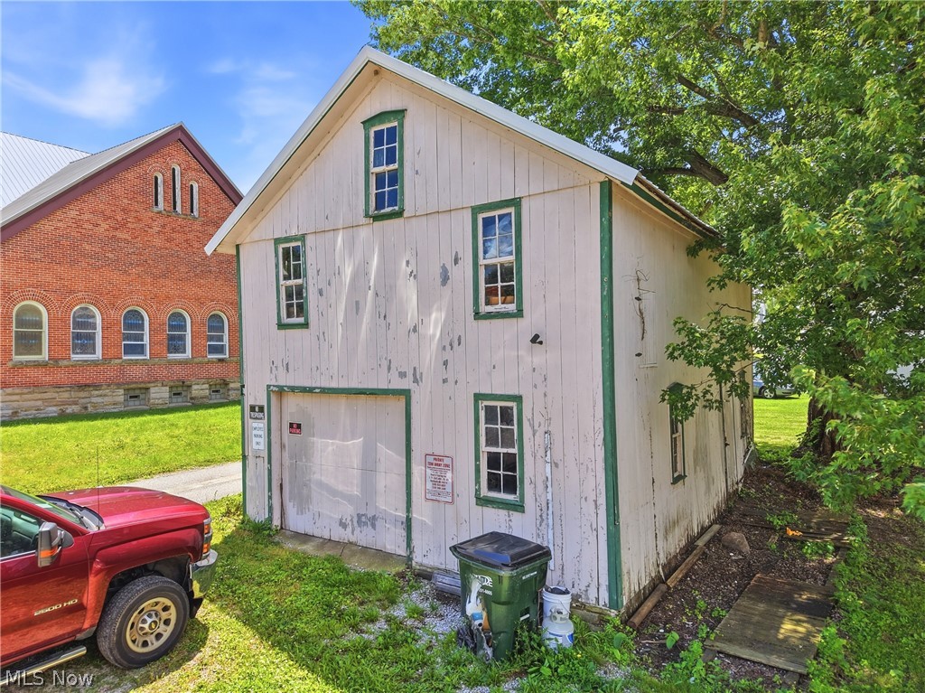 31 & 33 S Front Street Property Photo 33