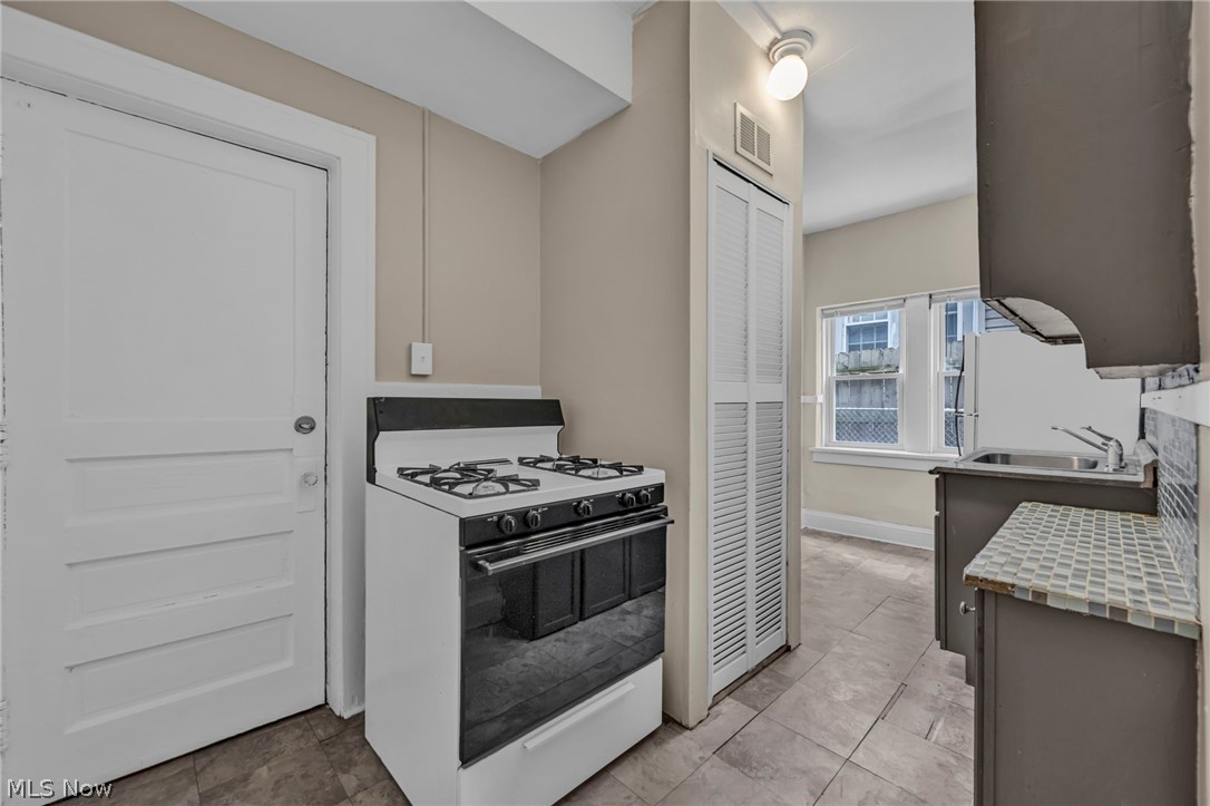 3438 Bosworth Road Property Photo 16