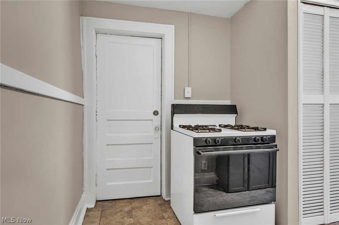 3438 Bosworth Road Property Photo 18