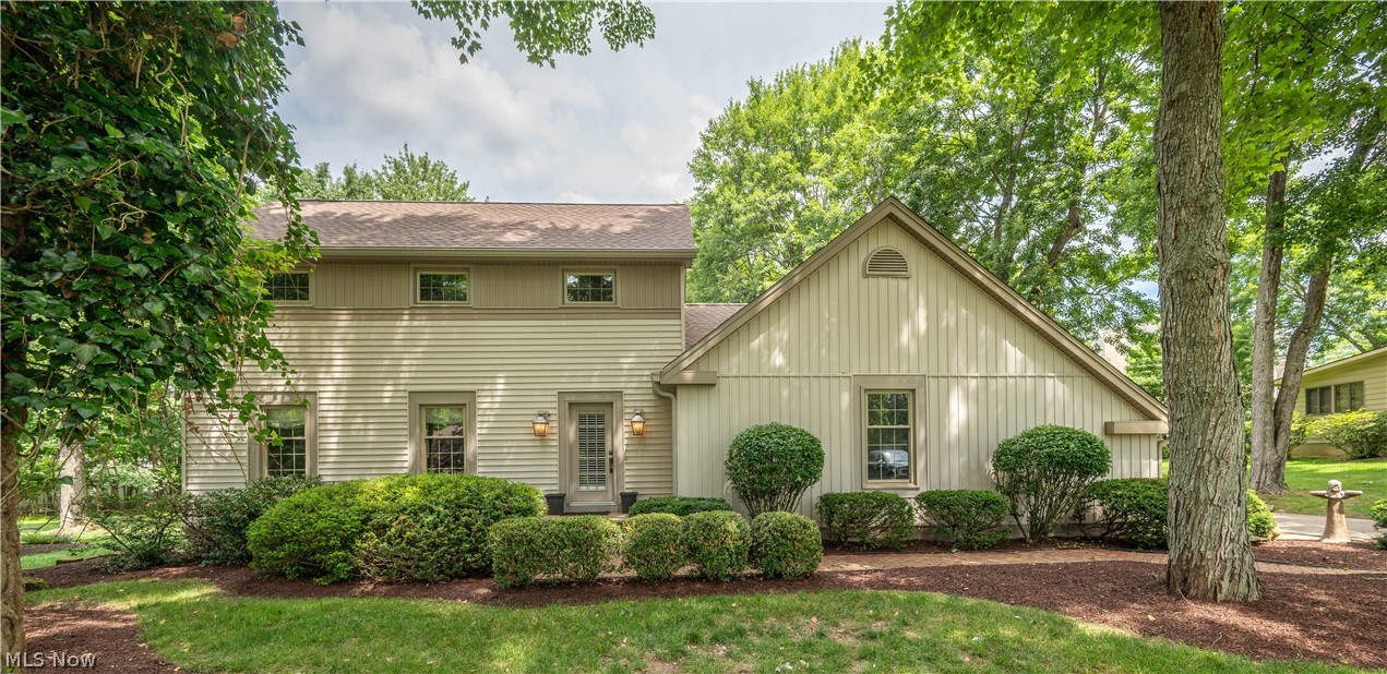 548 Squirrel Hill Drive Property Photo 1