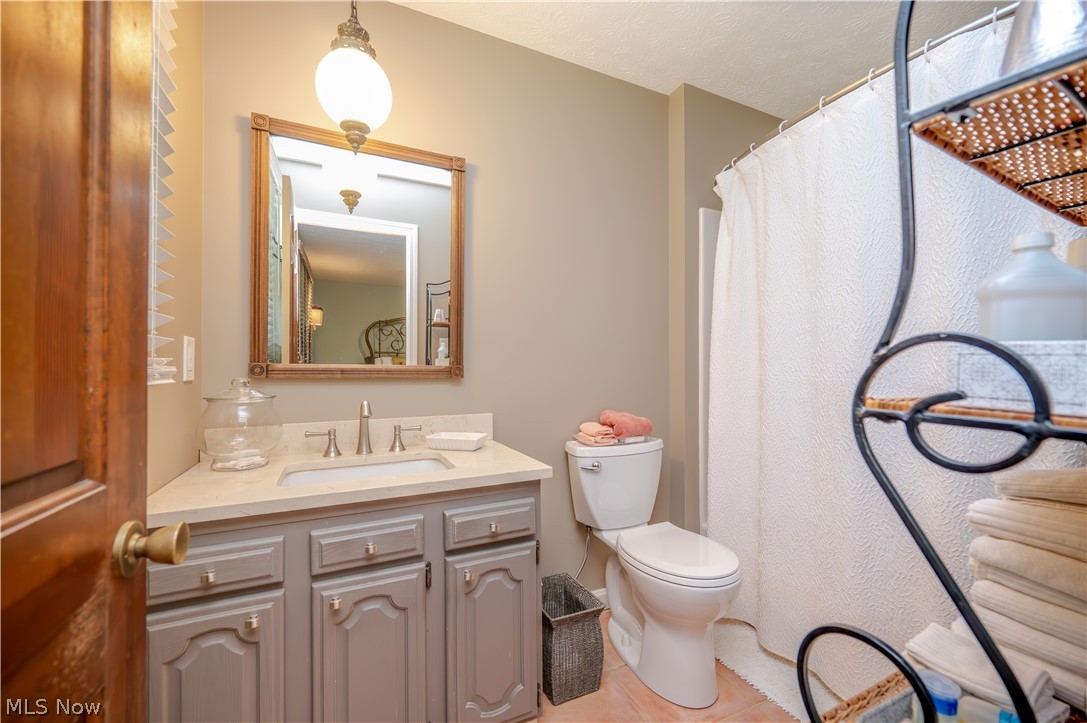 548 Squirrel Hill Drive Property Photo 29