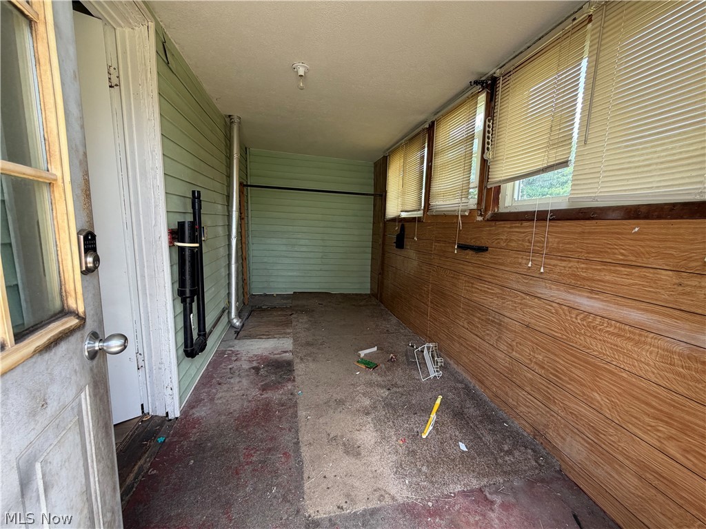 32 Cherry Road Nw Property Photo 12