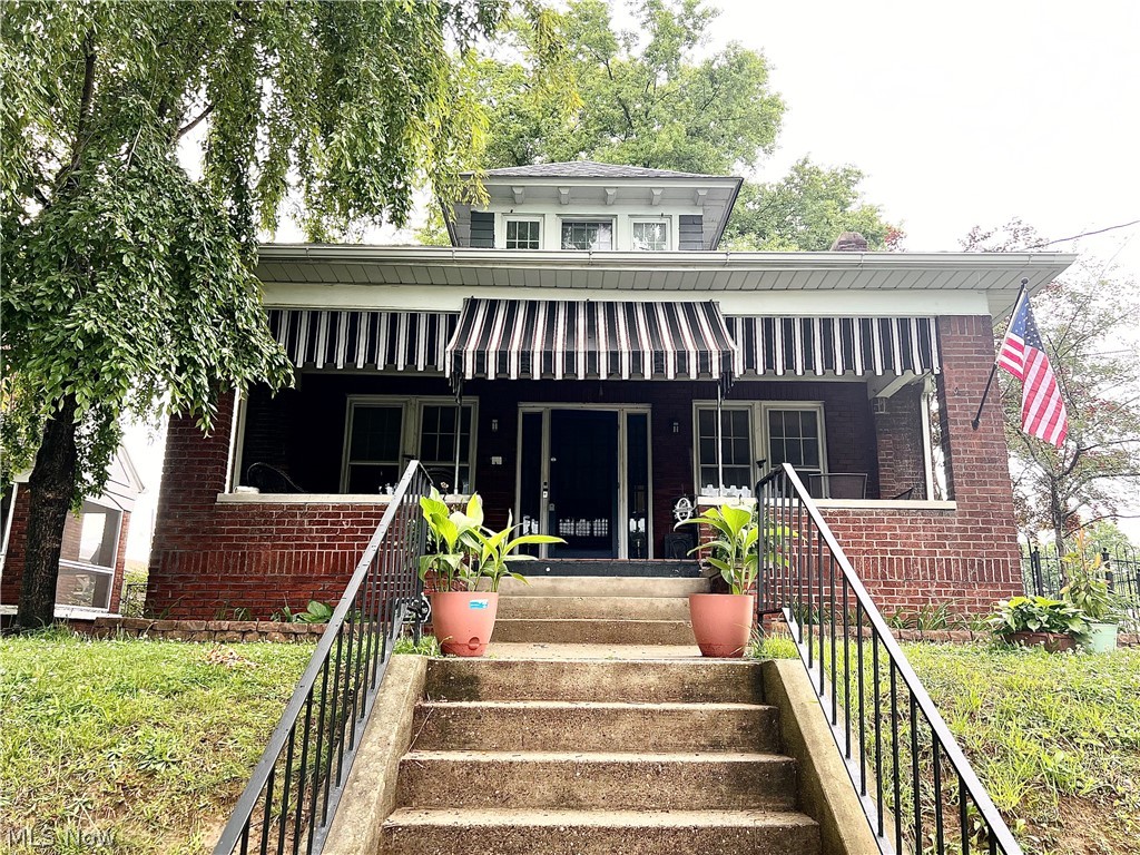 1907 Washington Avenue Property Photo 1