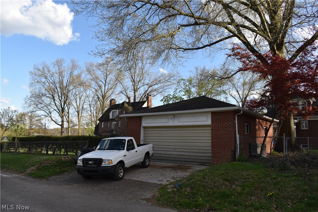 1907 Washington Avenue Property Photo 45