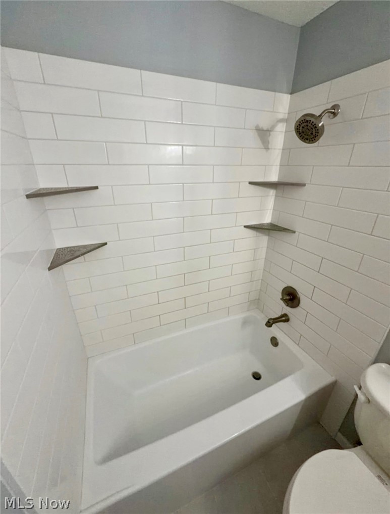 156 Ohio Avenue 15 Property Photo 9
