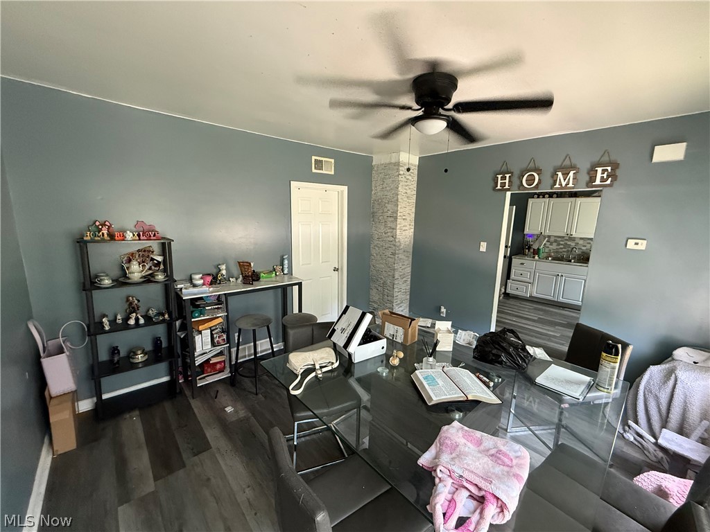 7108 Dellenbaugh Avenue Property Photo 16