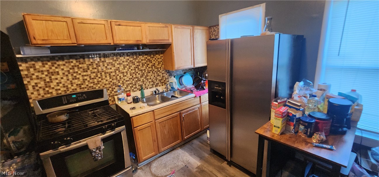 7108 Dellenbaugh Avenue Property Photo 17