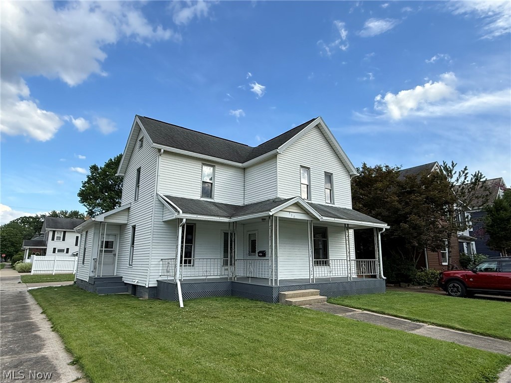 520 E 4th Street Property Photo 1