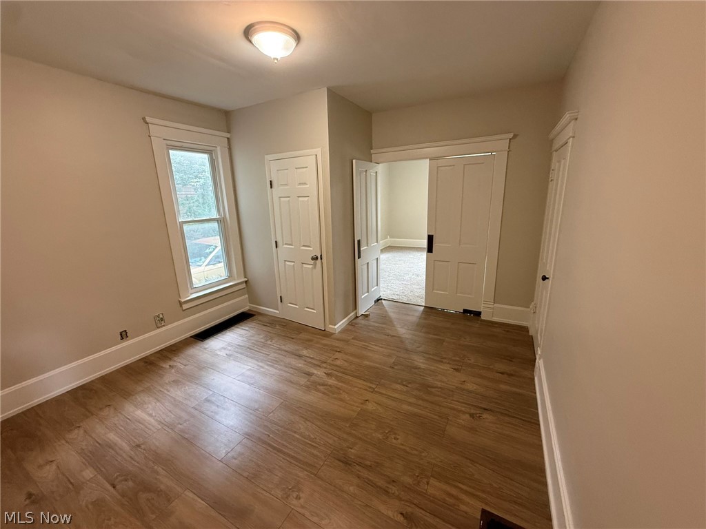 520 E 4th Street Property Photo 14