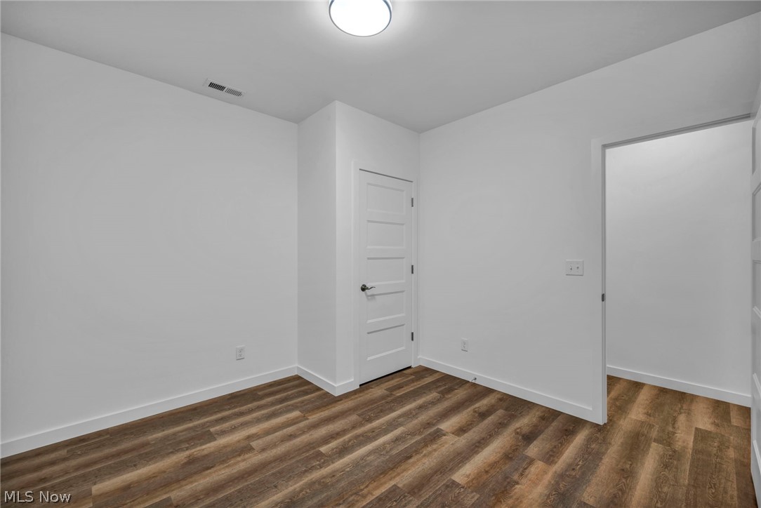 1872 W 57th Street Property Photo 38