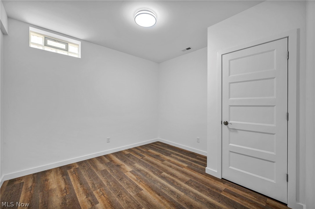 1872 W 57th Street Property Photo 39