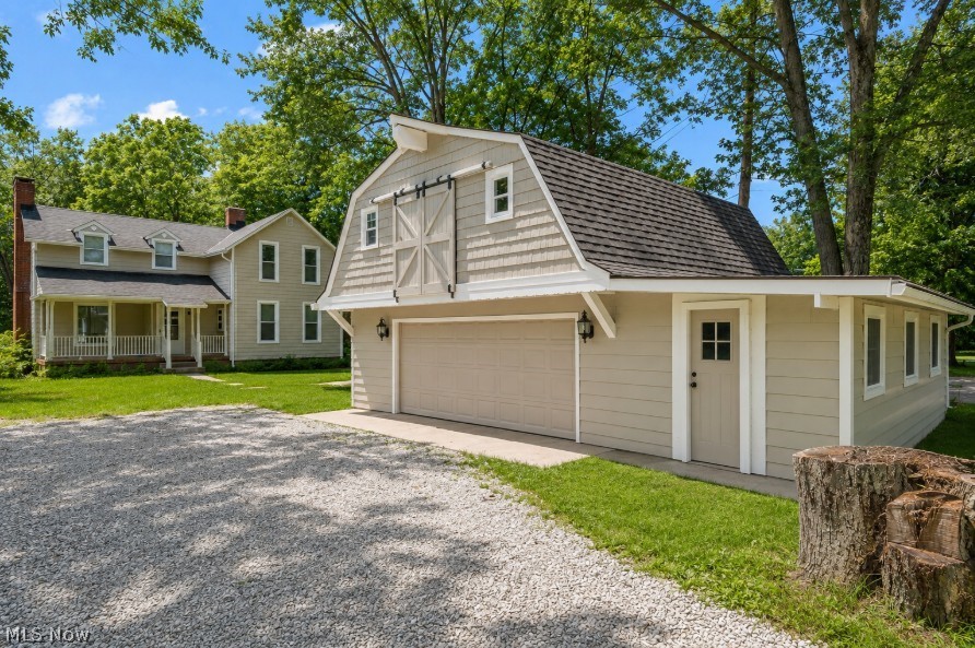 889 Grayton Road Property Photo 1