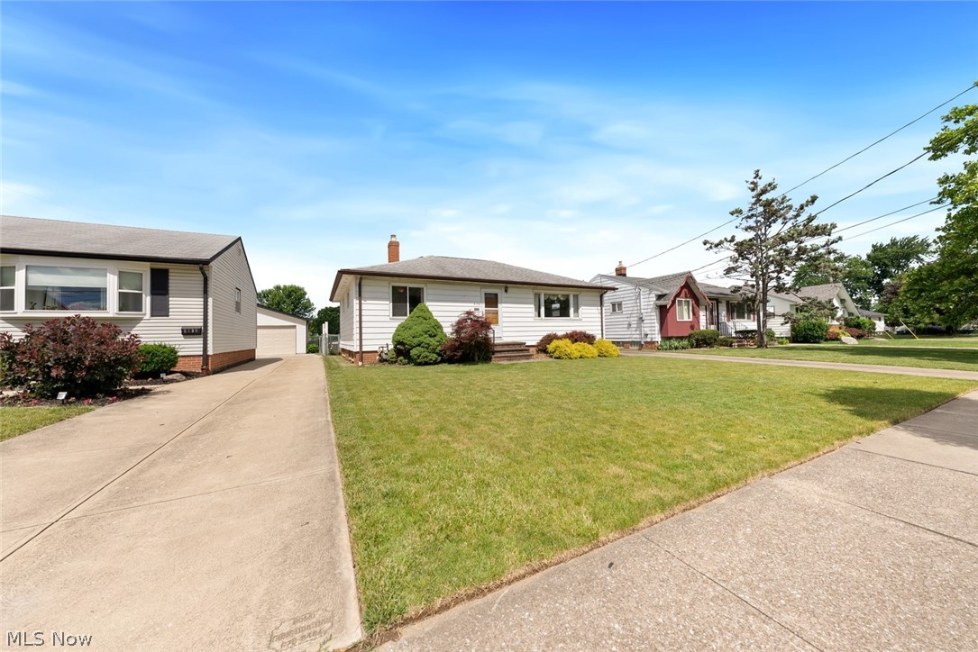 6130 Smith Road Property Photo 3