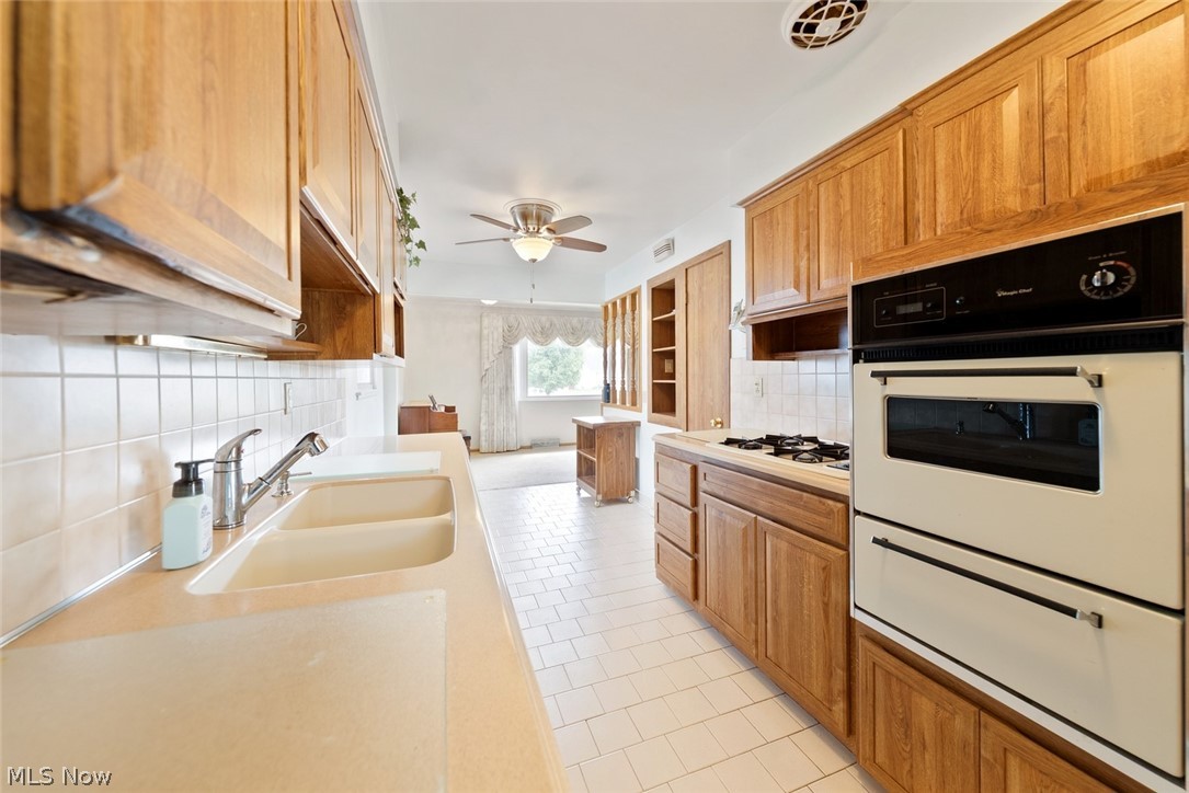 6130 Smith Road Property Photo 12