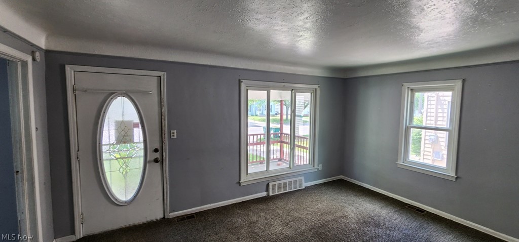 14809 Rockside Road Property Photo 2