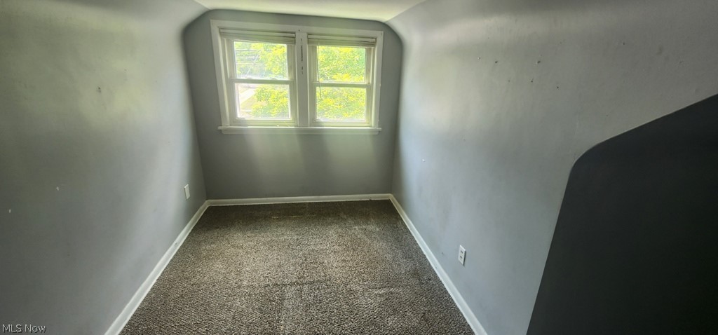 14809 Rockside Road Property Photo 9