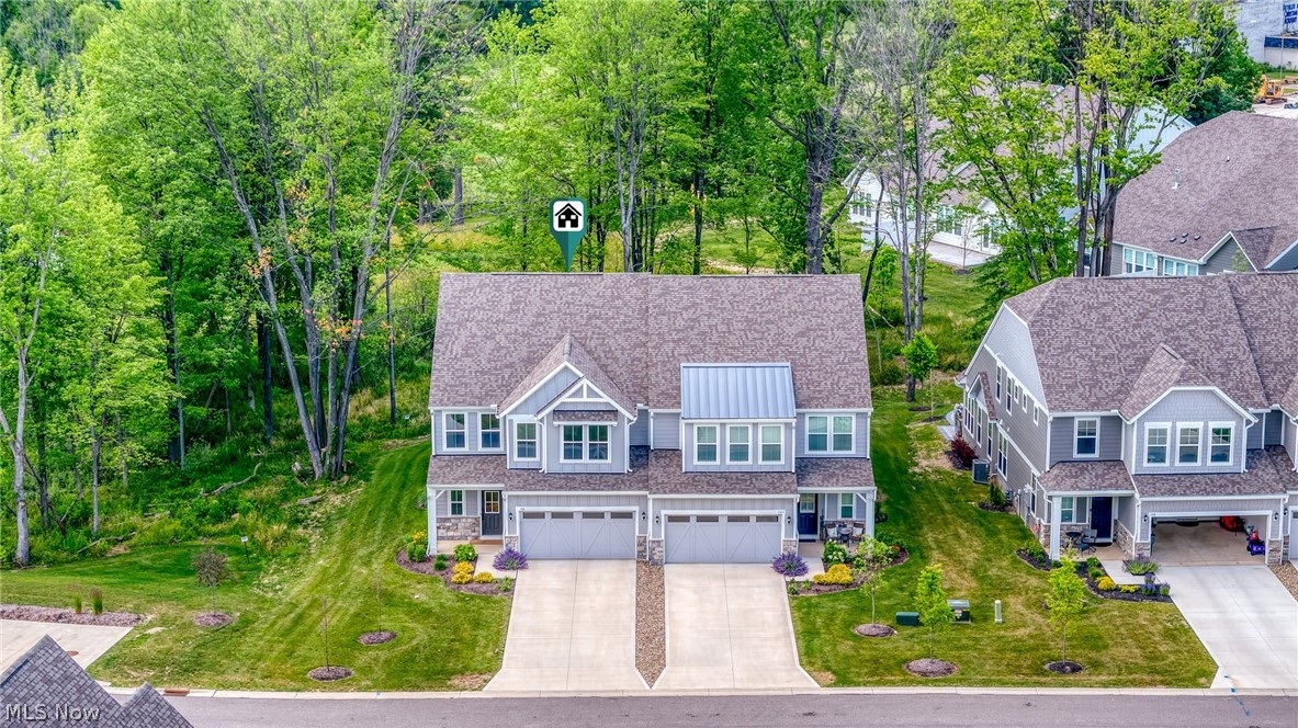 210 Lake Balaton Drive Property Photo 2