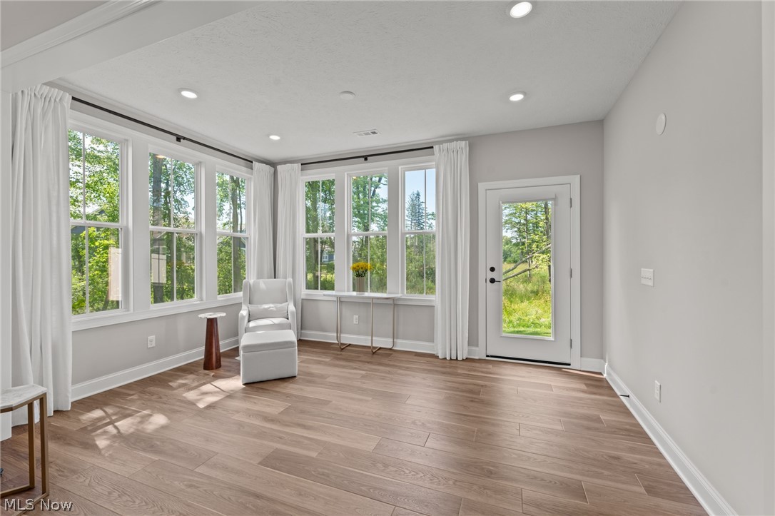 210 Lake Balaton Drive Property Photo 27
