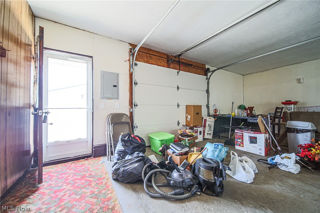 8936 Massillon Road Property Photo 8