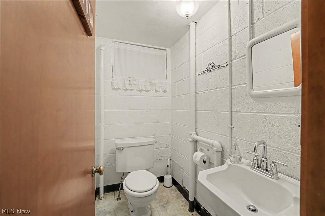 19909 Malvern Road Property Photo 41