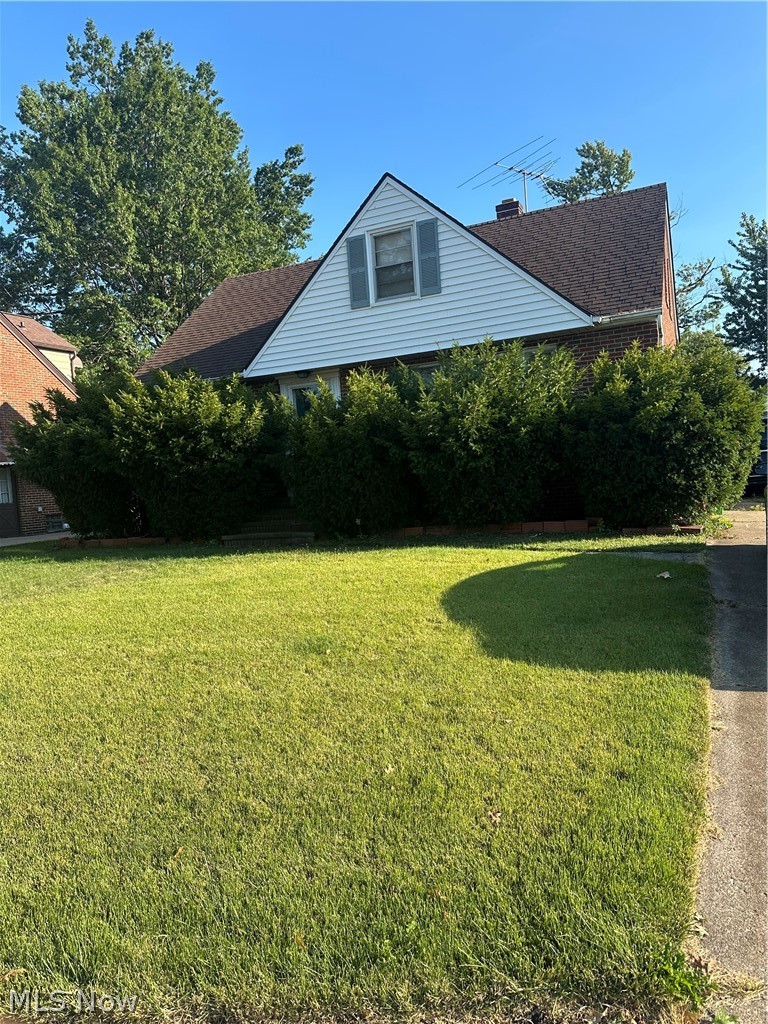 23020 Tracy Avenue Property Photo 1