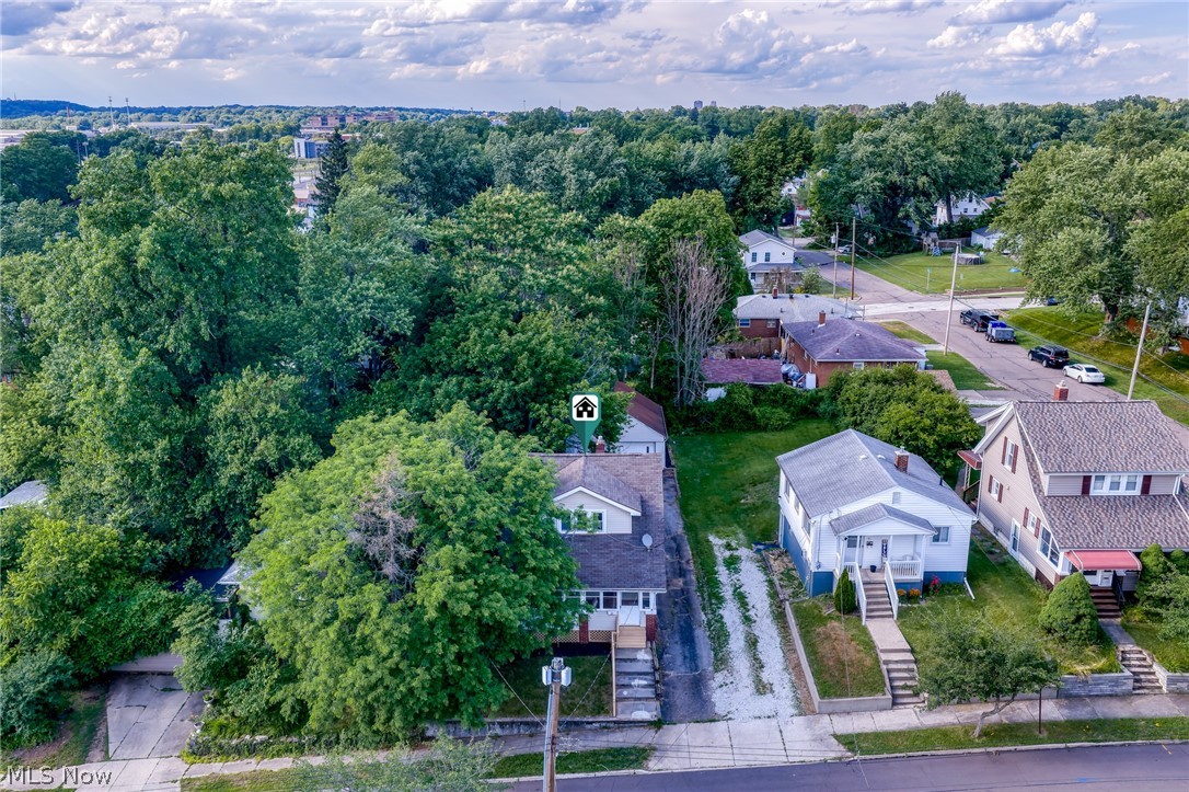 39 E Catawba Avenue Property Photo 40
