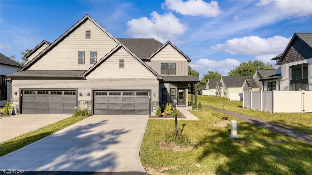 8761 Windfall Court Property Photo 1