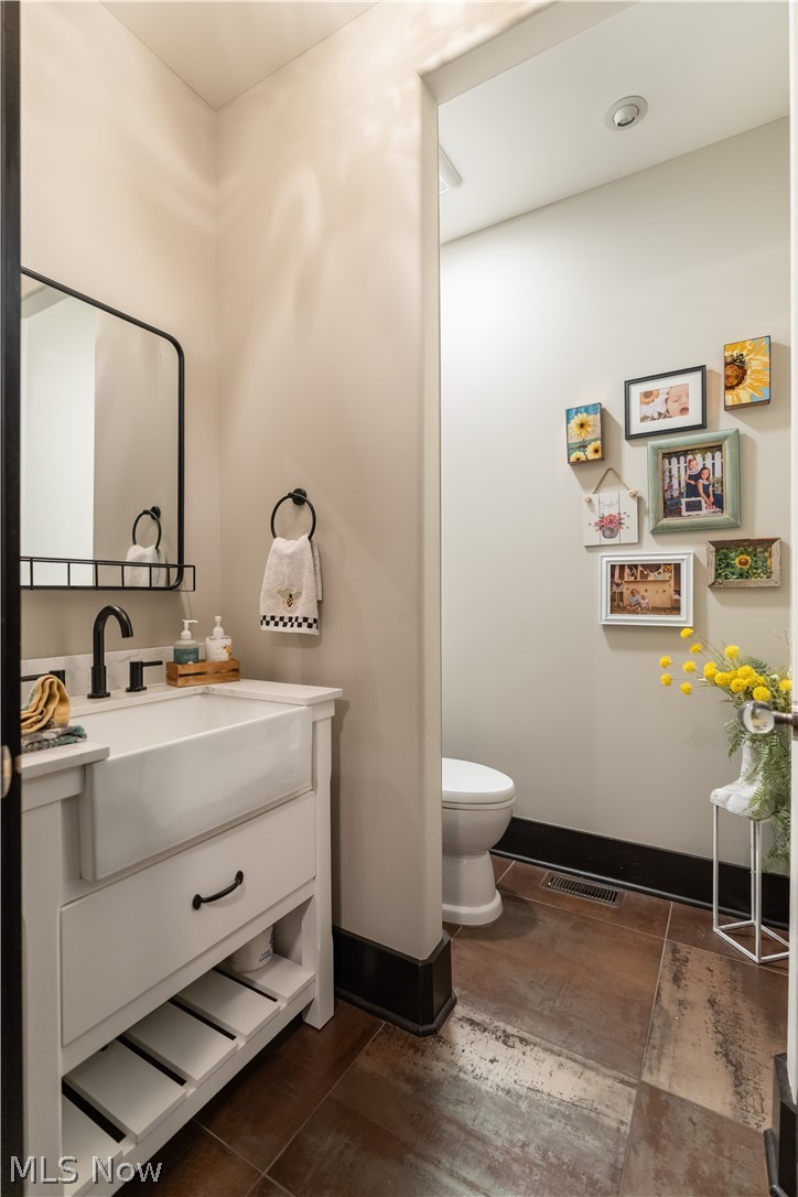8633 Fulton Drive Nw Property Photo 44