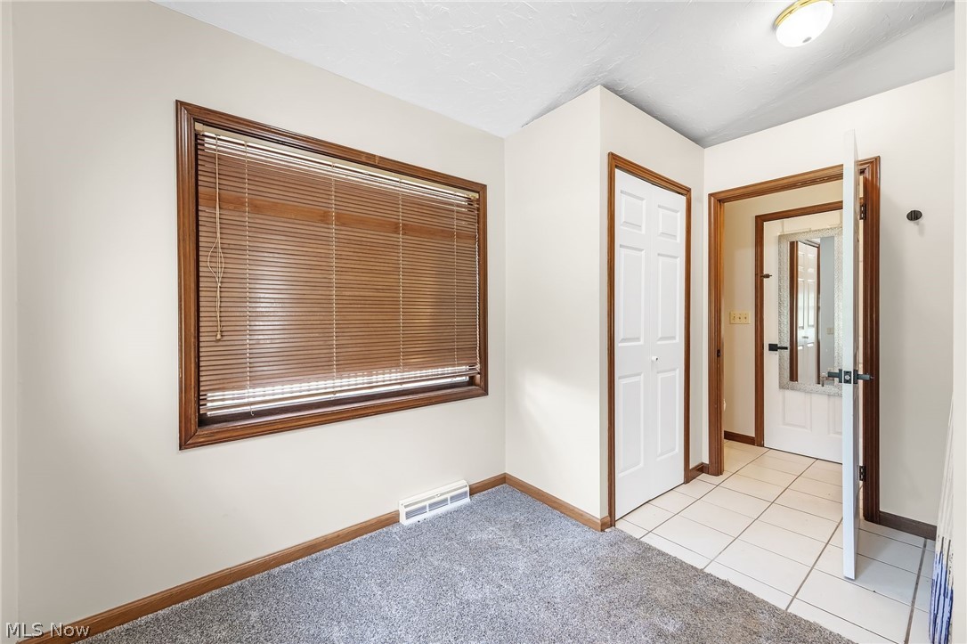 1038 E 21st Street Property Photo 12