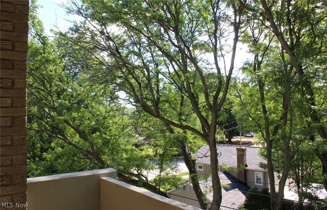 2109 Wooster Road 48 Property Photo 4