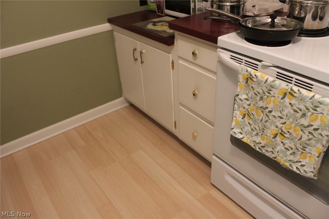 2109 Wooster Road 48 Property Photo 13