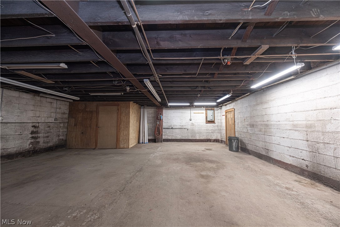 694 Cove Road Property Photo 12