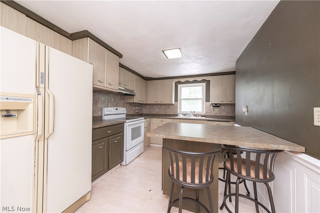 694 Cove Road Property Photo 17