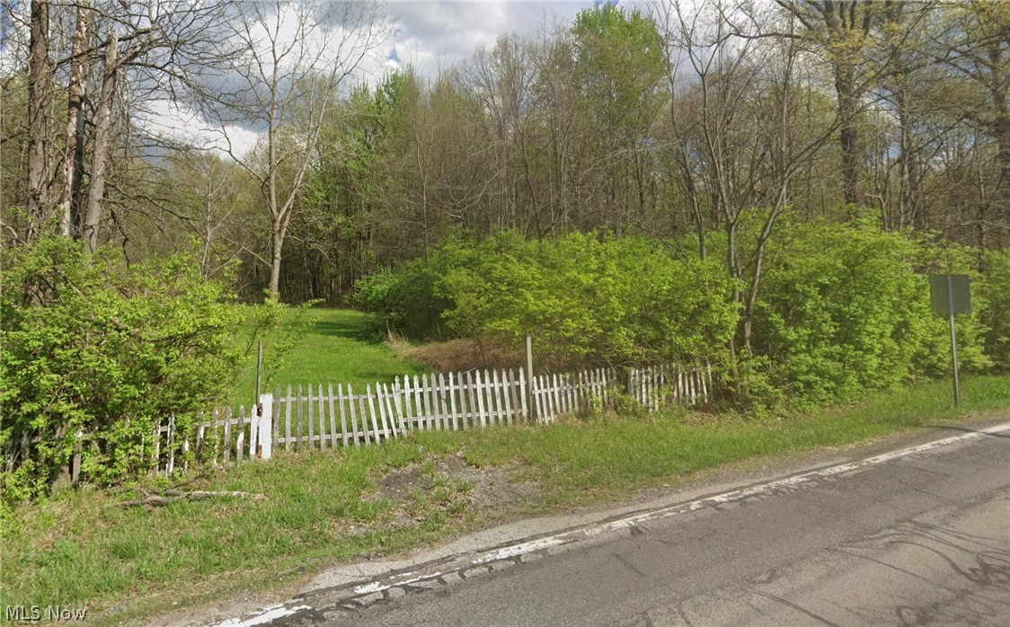 V/l Marks Road Property Photo 2