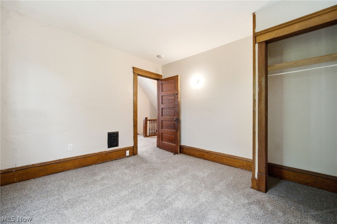 433 3rd Street Property Photo 12