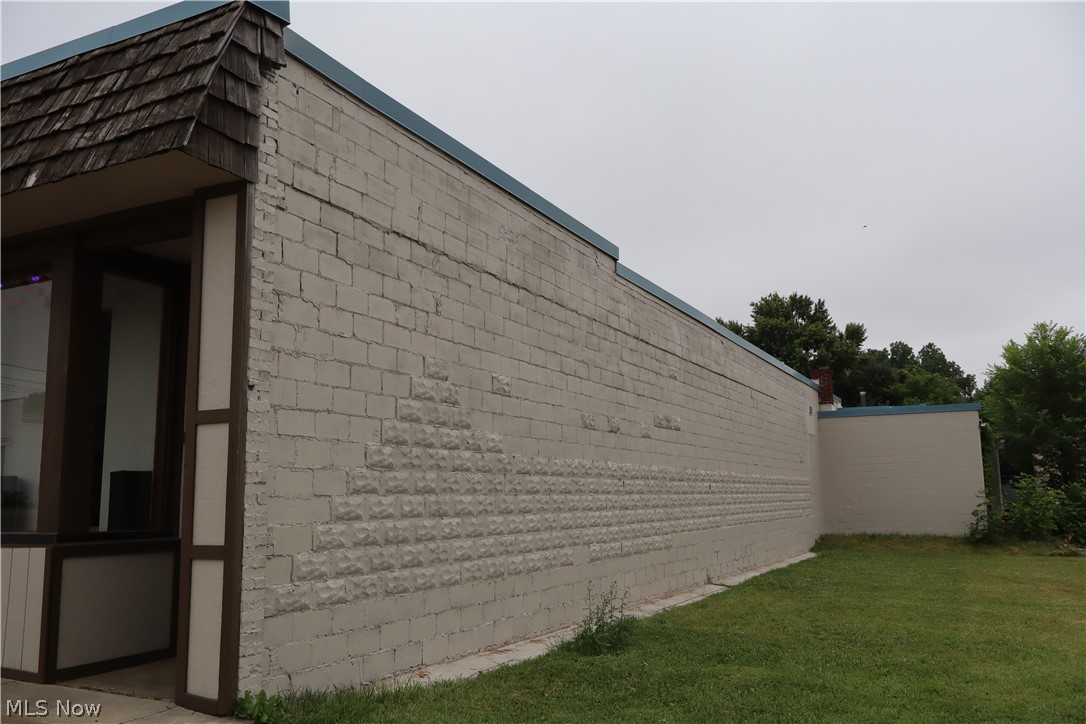 5220570 Property Photo 4