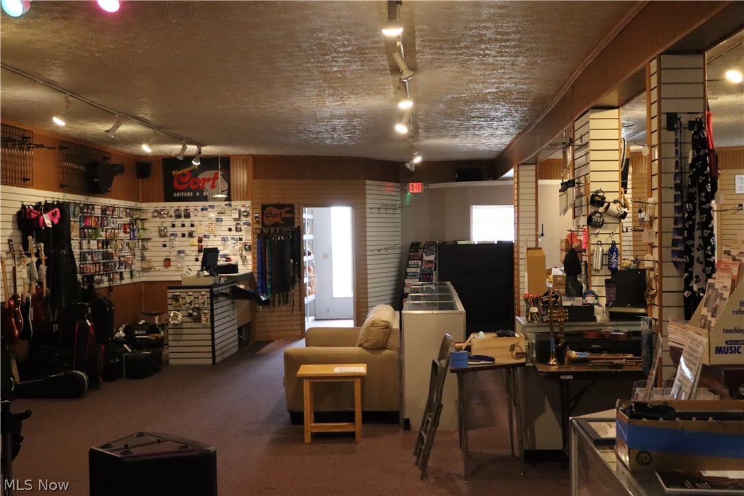 5220570 Property Photo 8