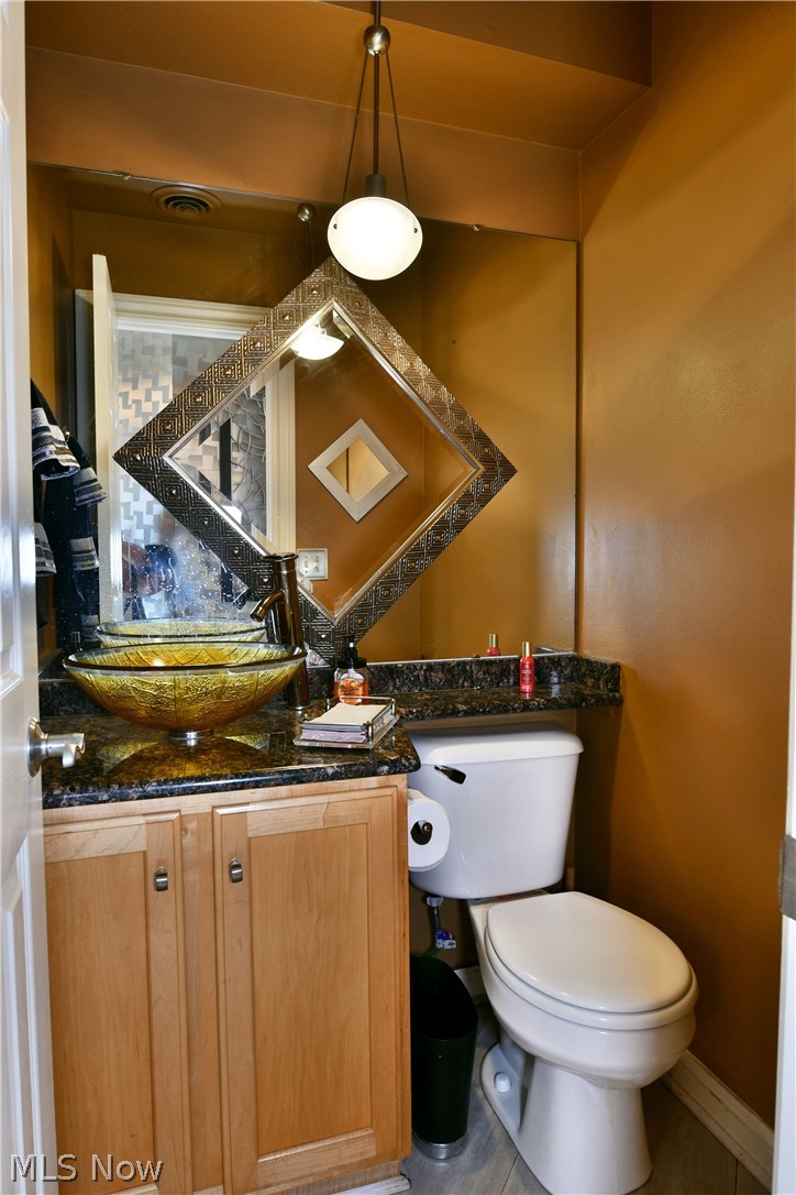 102 Spinnaker Drive #2 Property Photo 17