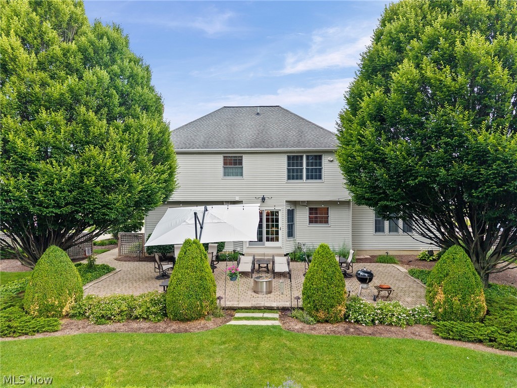 5318 New Haven Court Property Photo 45