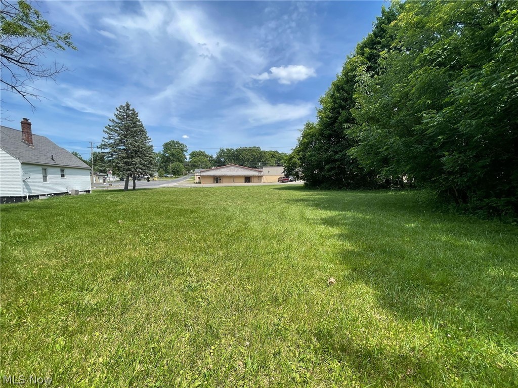 Massillon Road Property Photo 3