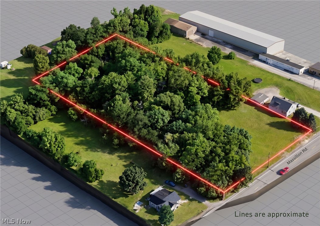 Massillon Road Property Photo 4