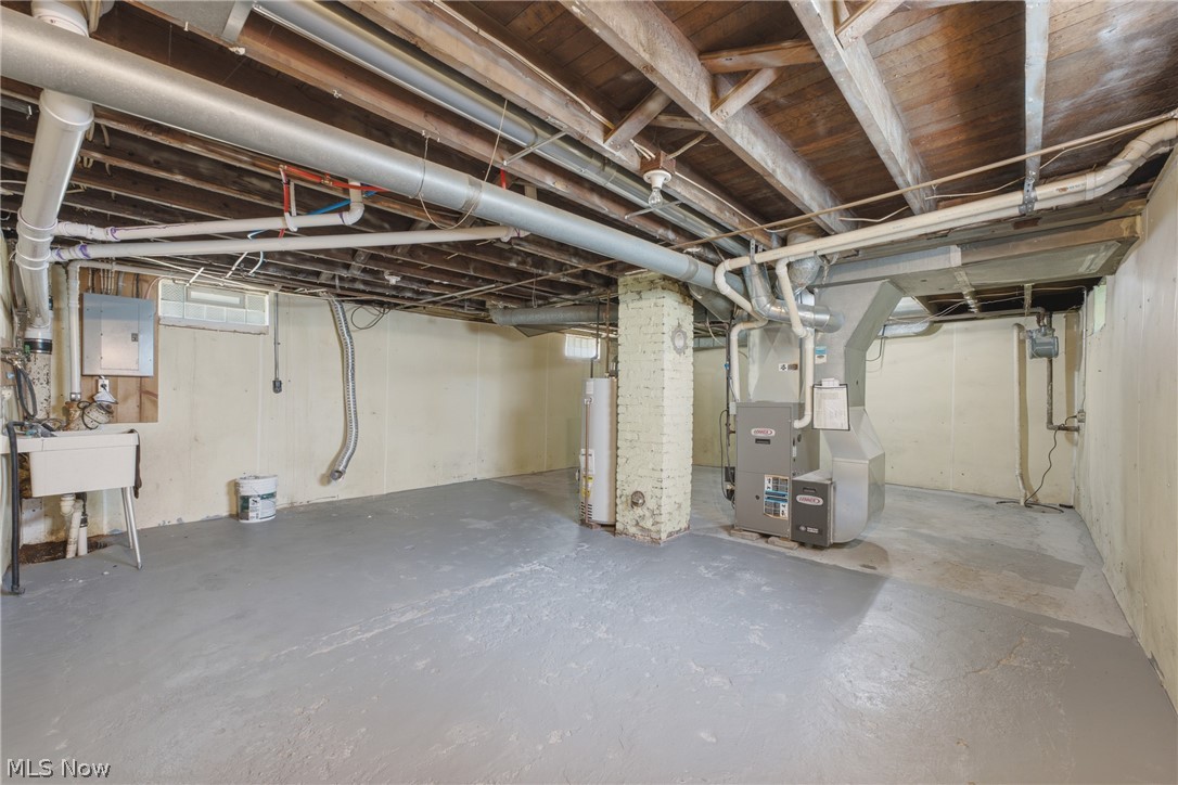 123 E State Street Property Photo 42