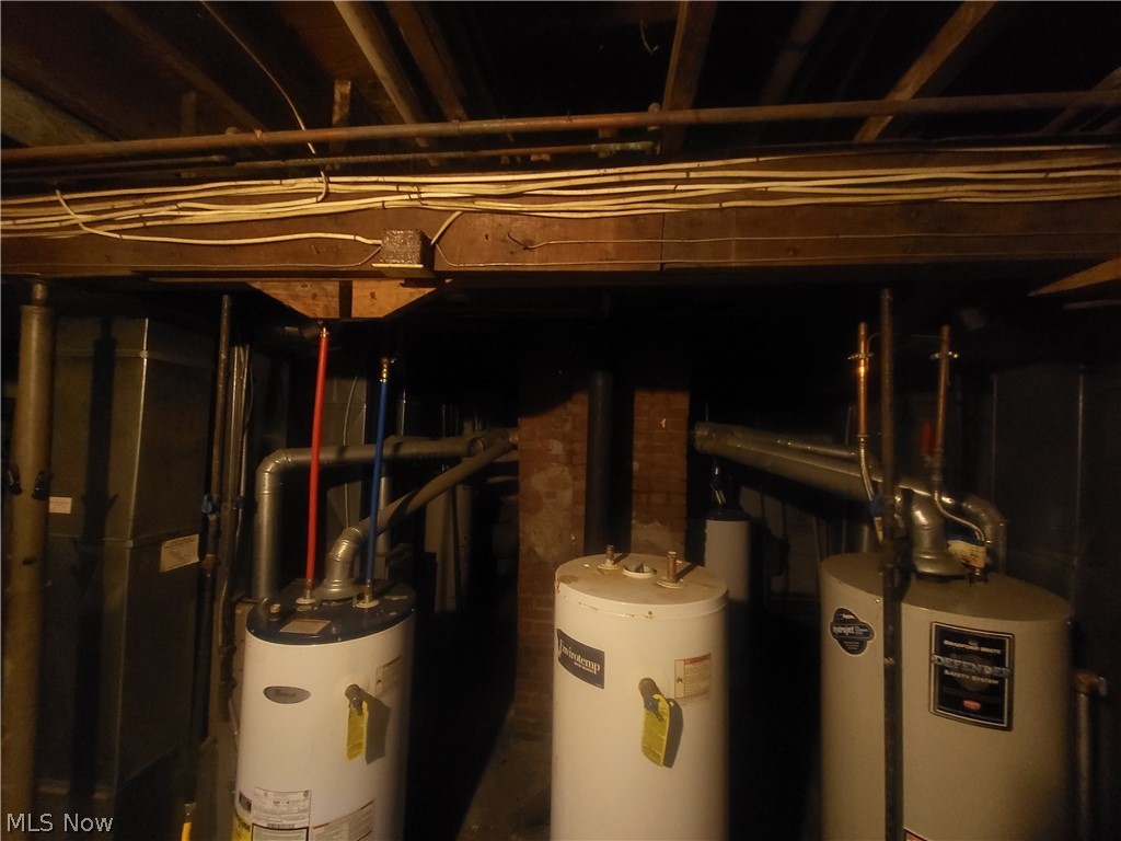 555 Bishop Street Property Photo 10