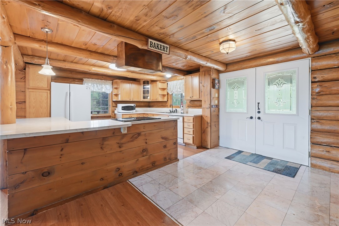 7374 Vale Road Property Photo 7