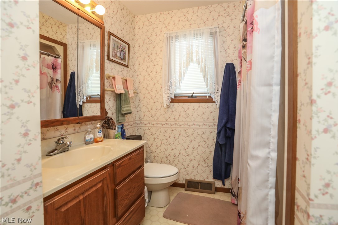 4527 Streeter Road Property Photo 16