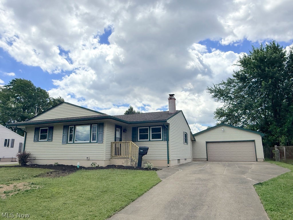 5193 Pinecrest Property Photo 1