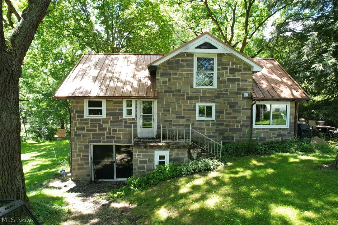 11811 Gaston Road Property Photo 1