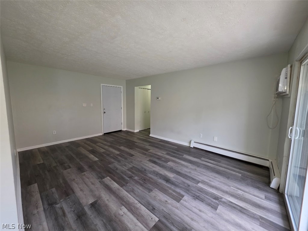 26680 Tungsten Road 104 Property Photo 4